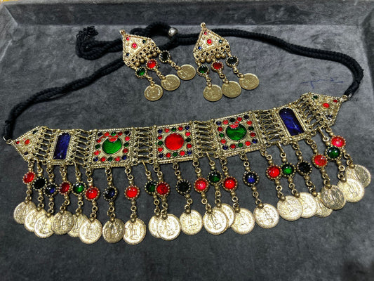 Niharka afghani choker