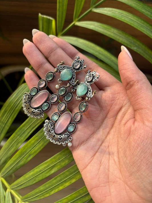 Zarina stone jhumka