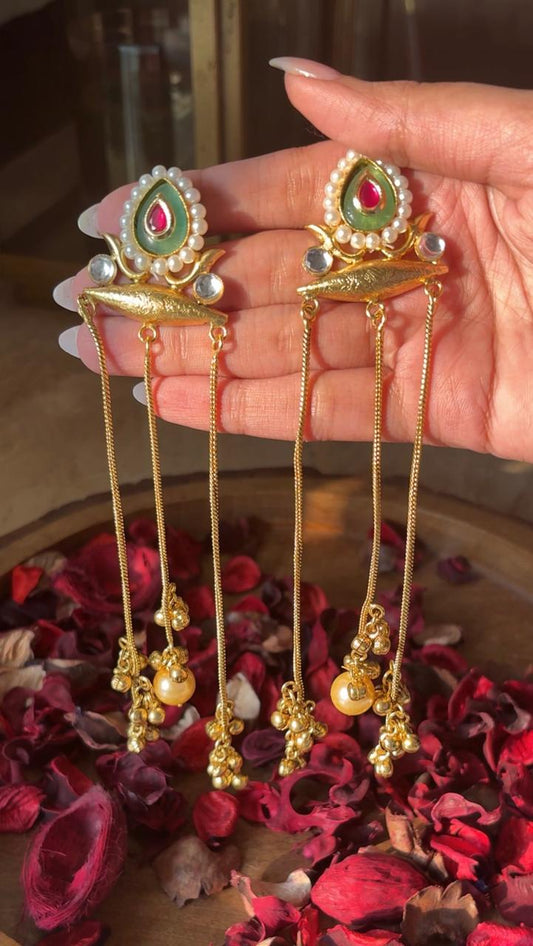 Kali dejhoor earrings