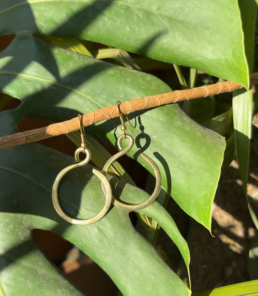 Brass wire eraings