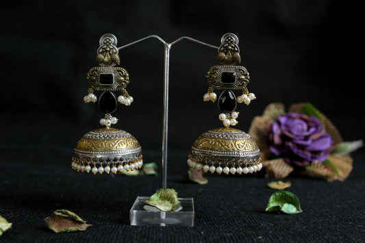 Amaya stone jhumka