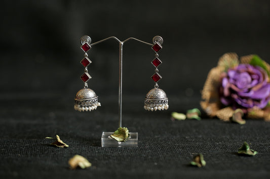 Nia stone jhumka