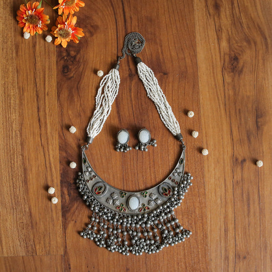 Tapsi hansuli set