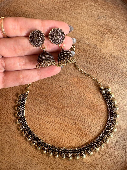 Kritika necklace