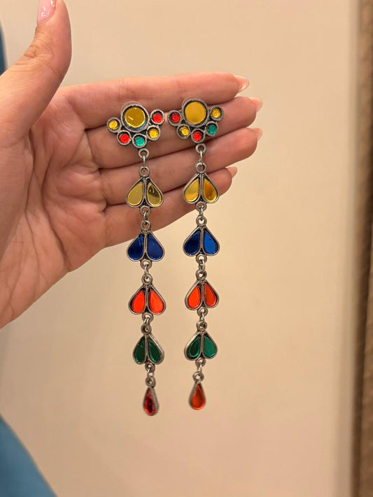 Dil long earrings