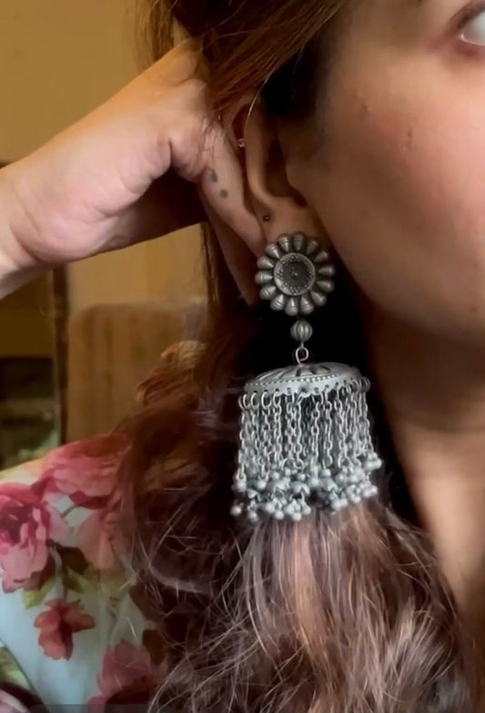 Manjari Jhumka
