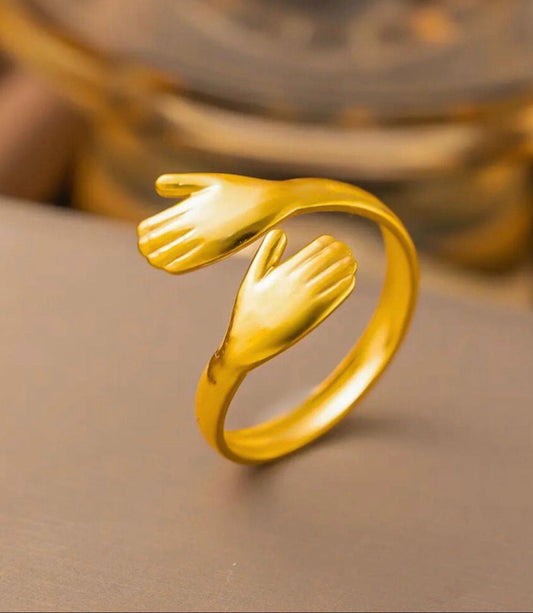 Hug ring