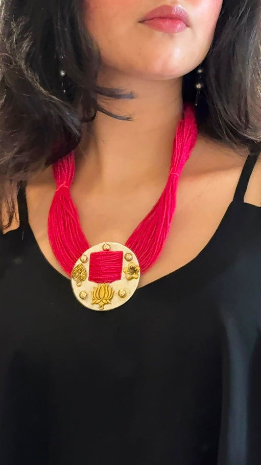 Kamal jute necklace