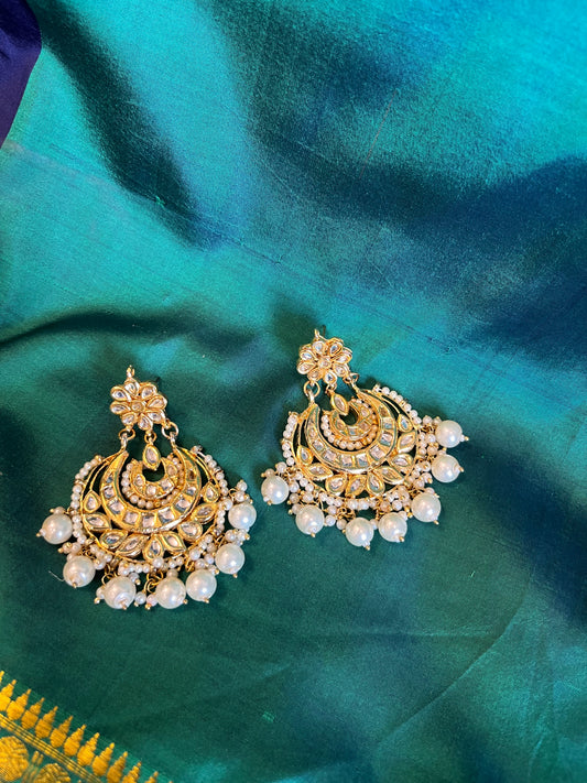 Classic Kundan Chaand Baali
