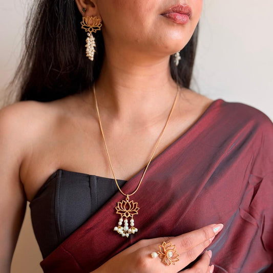 Padma moti set