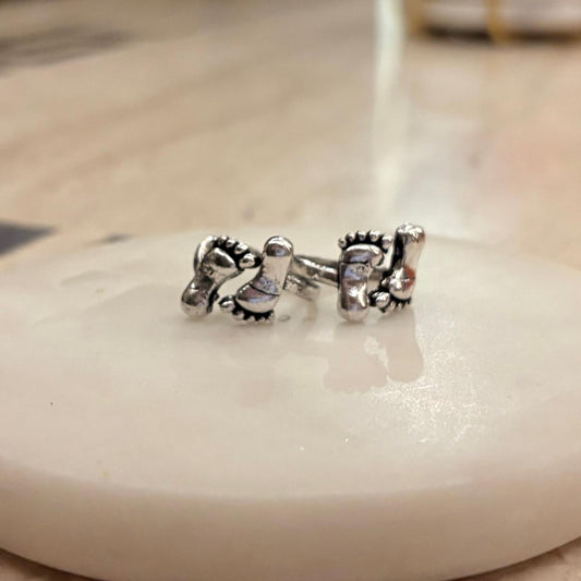Laxmi charan toe ring